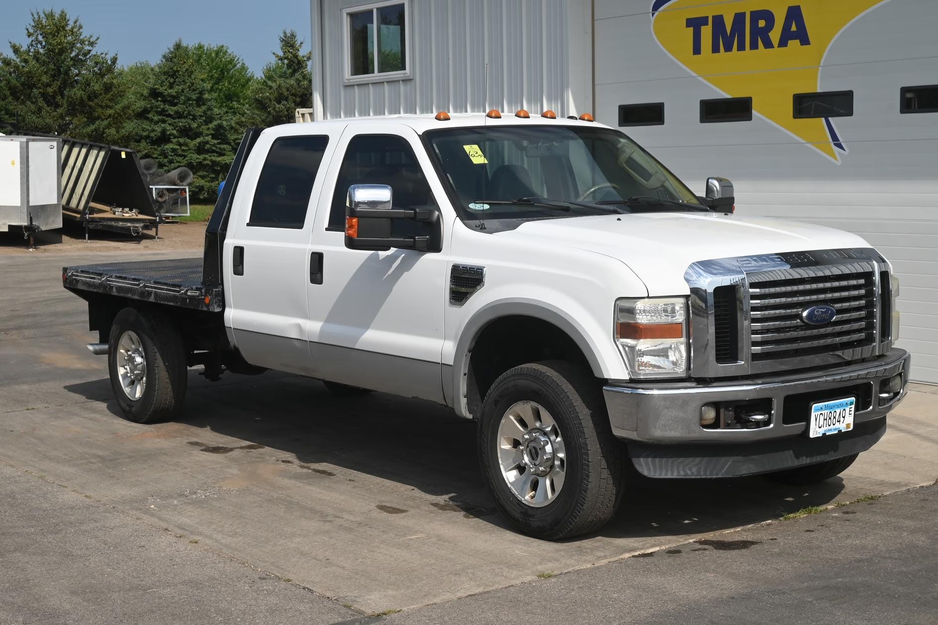 2008 Ford F-350 Equipment Image0