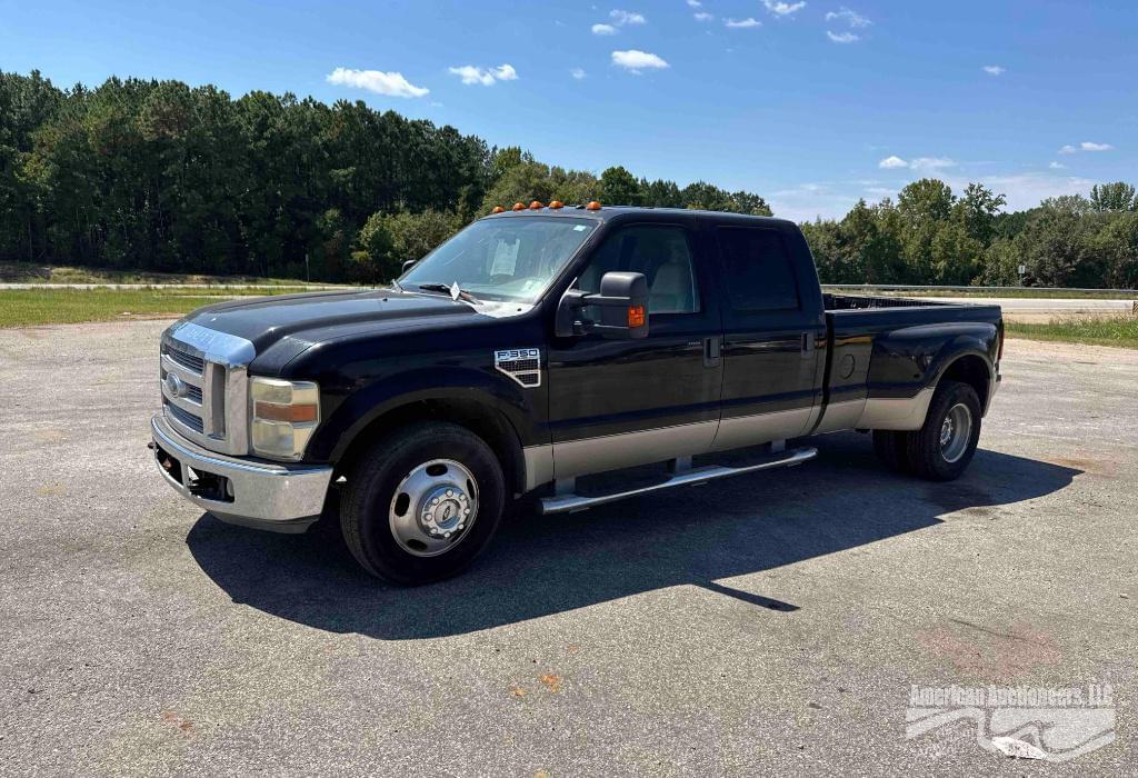 Image of Ford F-350 Primary image