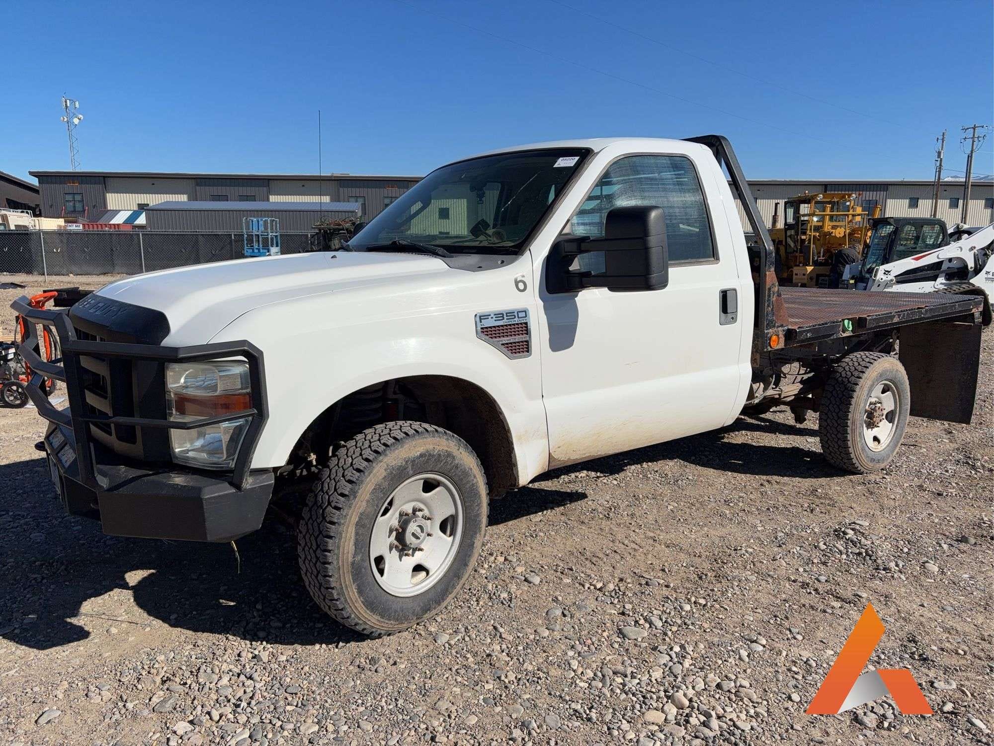 2008 Ford F-350 Equipment Image0