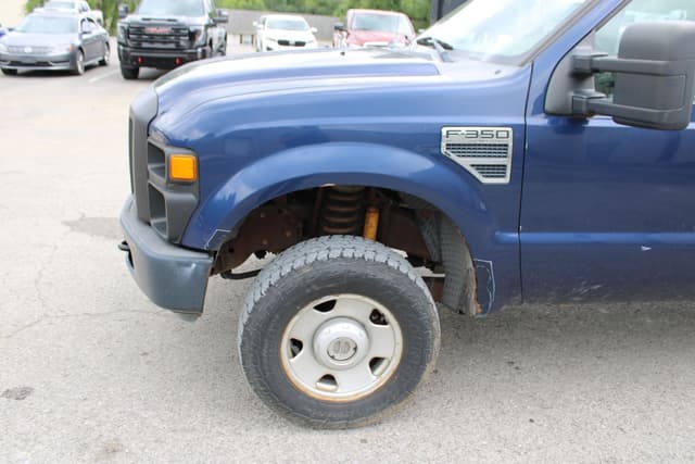 Image of Ford F-250 equipment image 4