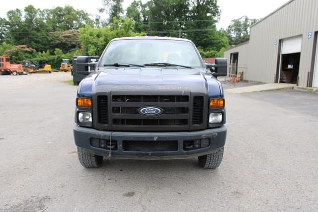Image of Ford F-250 equipment image 3