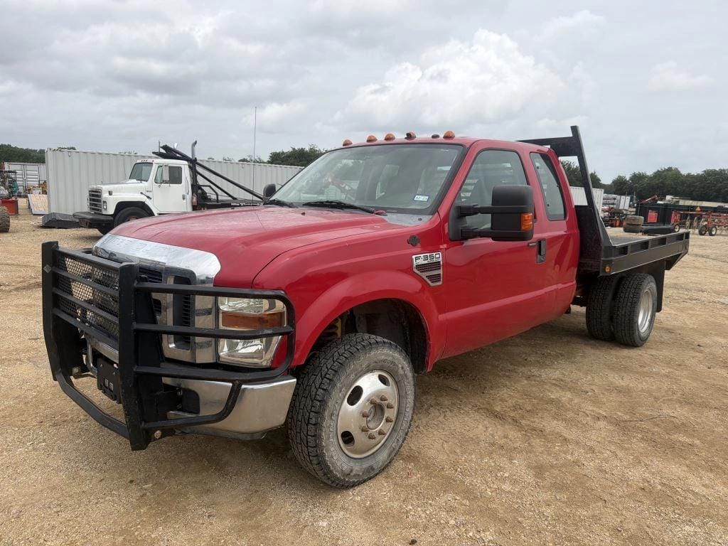 2008 Ford F-350 Equipment Image0