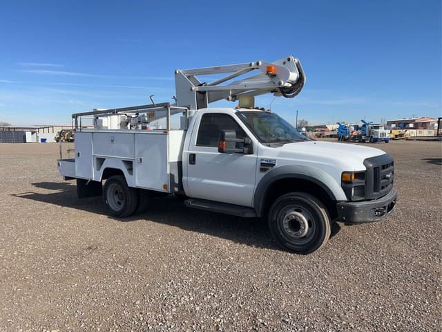 Image of Ford F-450 equipment image 1