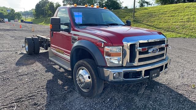 Image of Ford F-450 equipment image 2