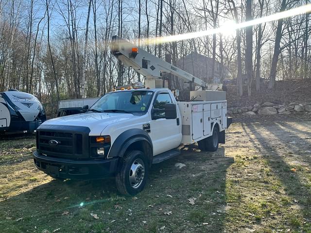 Image of Ford F-450 equipment image 1