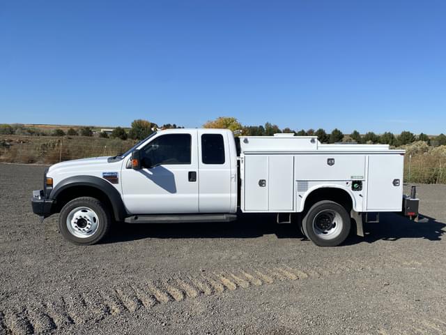 Image of Ford F-450 equipment image 1