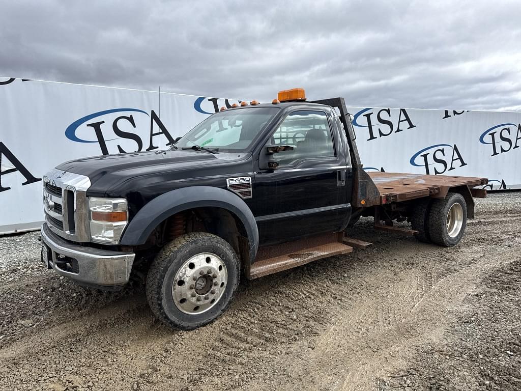 Image of Ford F-450 Primary image
