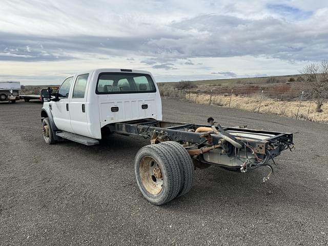 Image of Ford F-550 equipment image 2