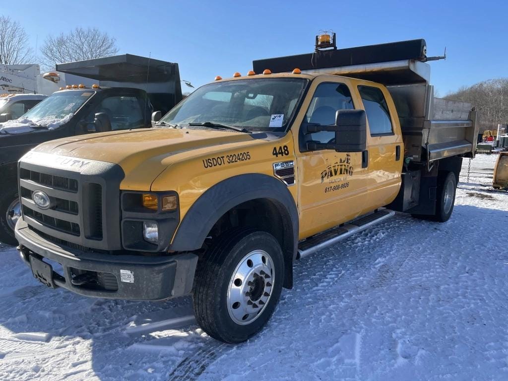 2008 Ford F-550 Equipment Image0