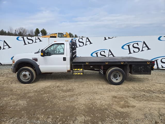 Image of Ford F-550 equipment image 1