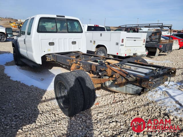 Image of Ford F-550 equipment image 3