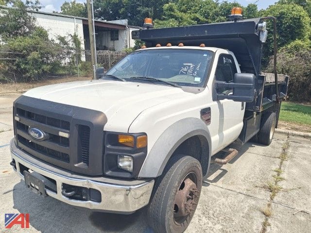 2008 Ford F-550 Equipment Image0