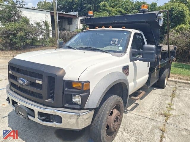 Image of Ford F-550 Primary image
