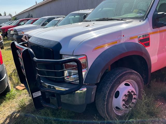 Image of Ford F-550 equipment image 1