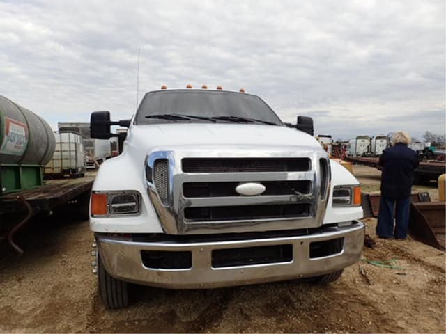 Image of Ford F-650 equipment image 1