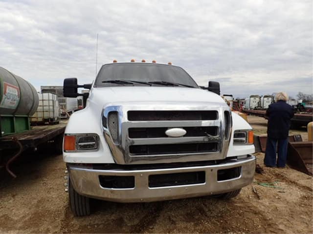 Image of Ford F-650 equipment image 1