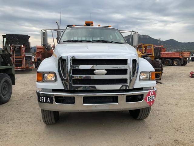 Image of Ford F-650 equipment image 1