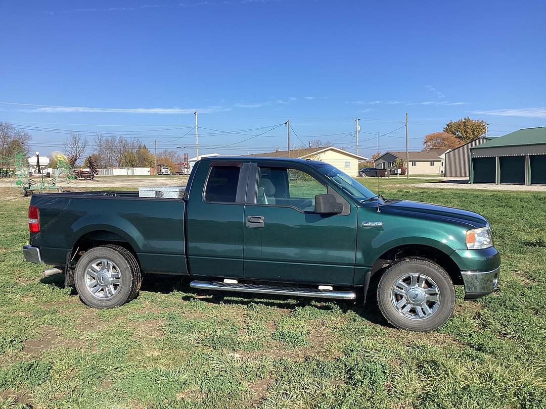 Image of Ford F-150 Primary image