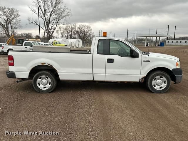 Image of Ford F-150 equipment image 3