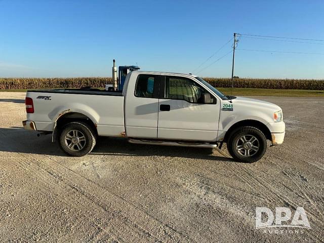 Image of Ford F-150 equipment image 2