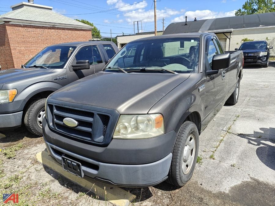 2008 Ford F-150 Equipment Image0