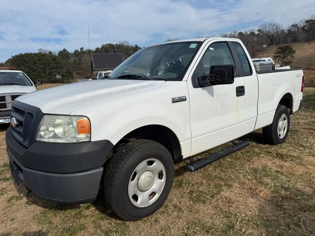Image of Ford F-150 equipment image 3