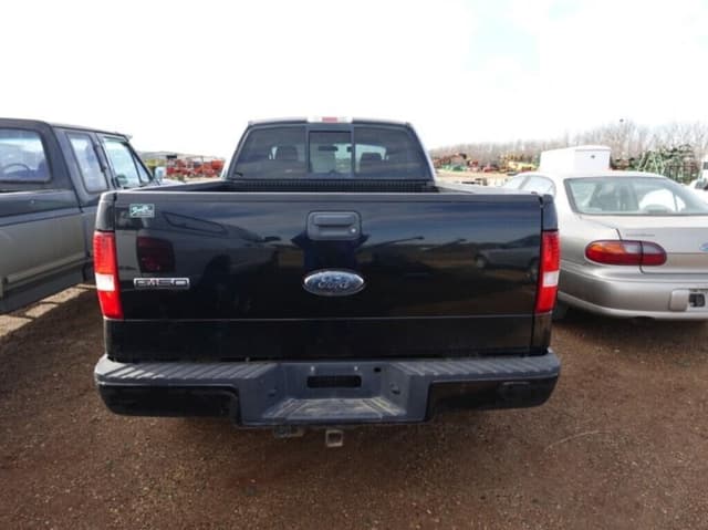 Image of Ford F-150 equipment image 3