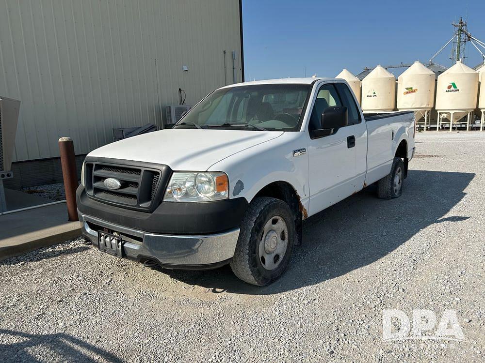 Image of Ford F-150 Primary image