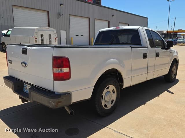 Image of Ford F-150 equipment image 4