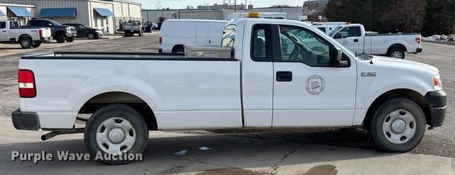 Image of Ford F-150 equipment image 3