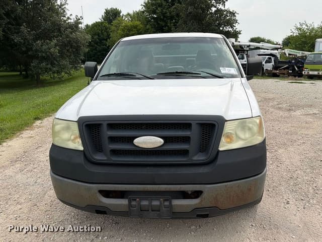 Image of Ford F-150 equipment image 1