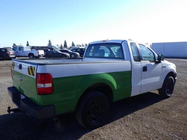 Image of Ford F-150 equipment image 2