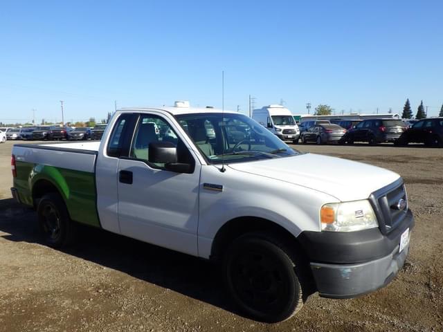 Image of Ford F-150 equipment image 1