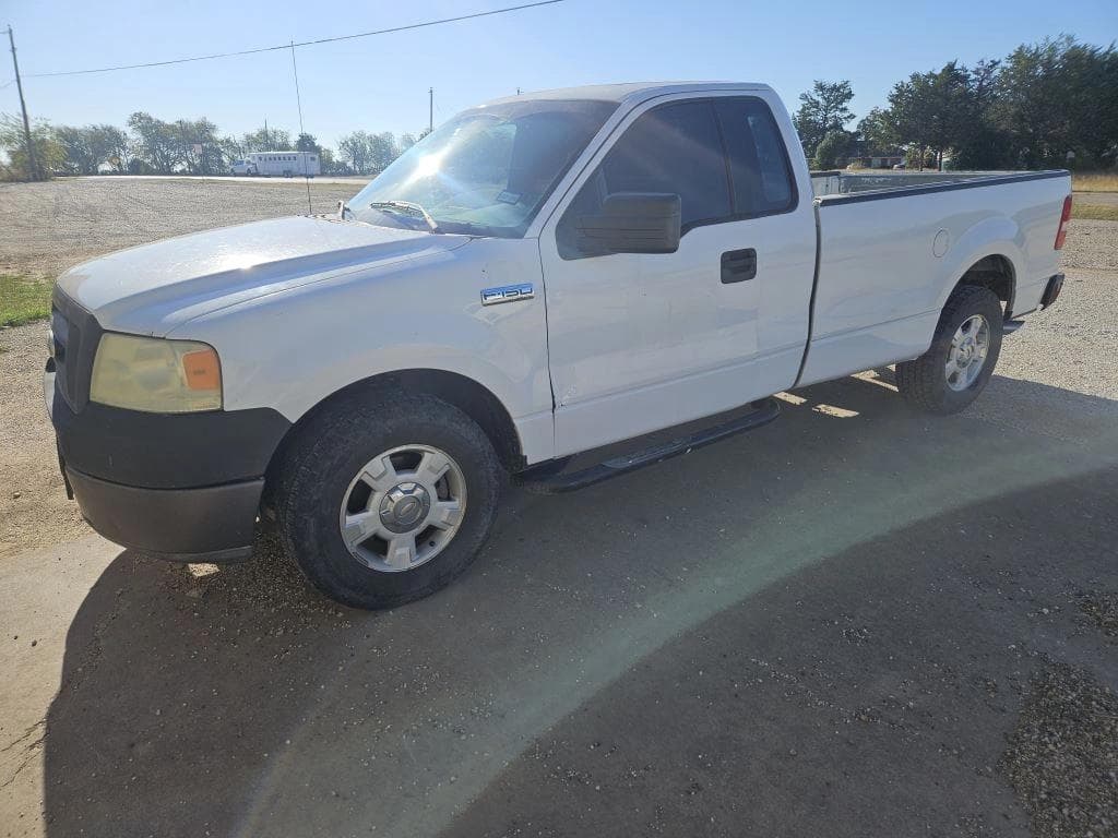 Image of Ford F-150 Primary image