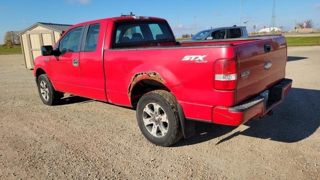 Image of Ford F-150 equipment image 2