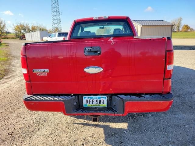 Image of Ford F-150 equipment image 3