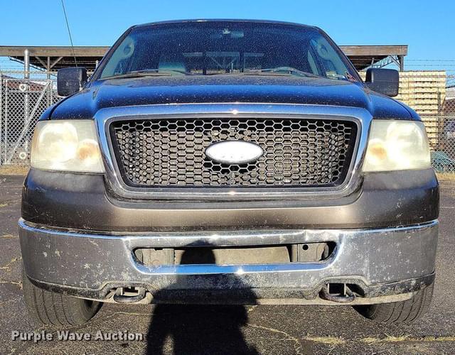 Image of Ford F-150 equipment image 1