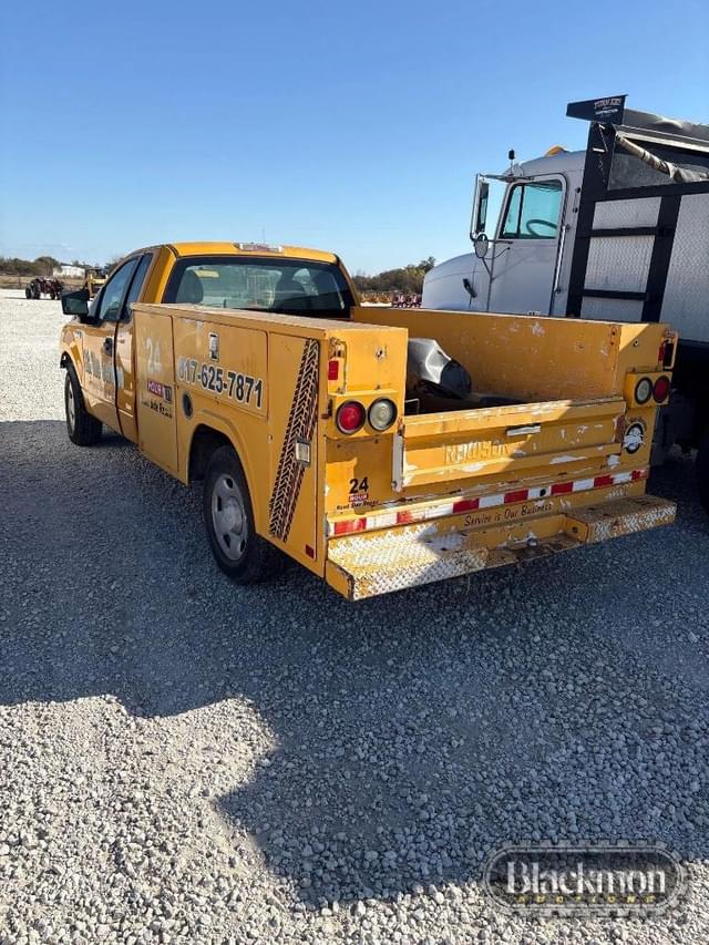 Image of Ford F-150 equipment image 1