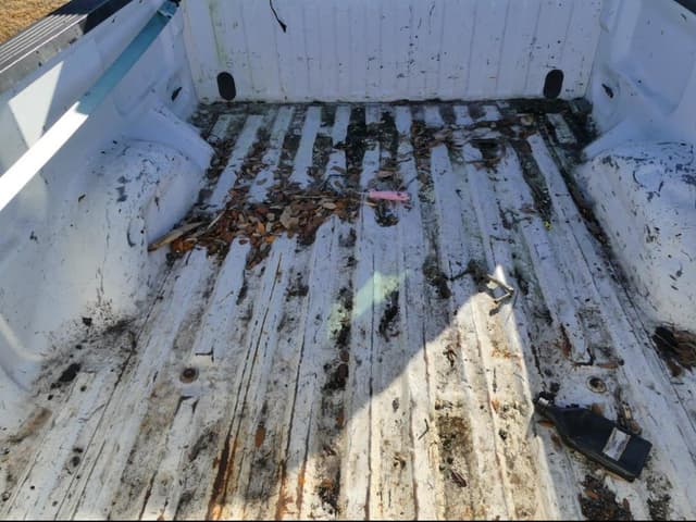 Image of Ford F-150 equipment image 4