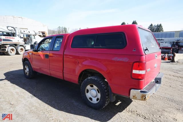 Image of Ford F-150 equipment image 1