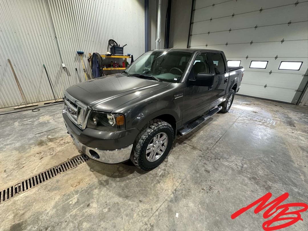 Image of Ford F-150 Primary image