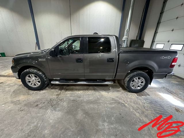 Image of Ford F-150 equipment image 1