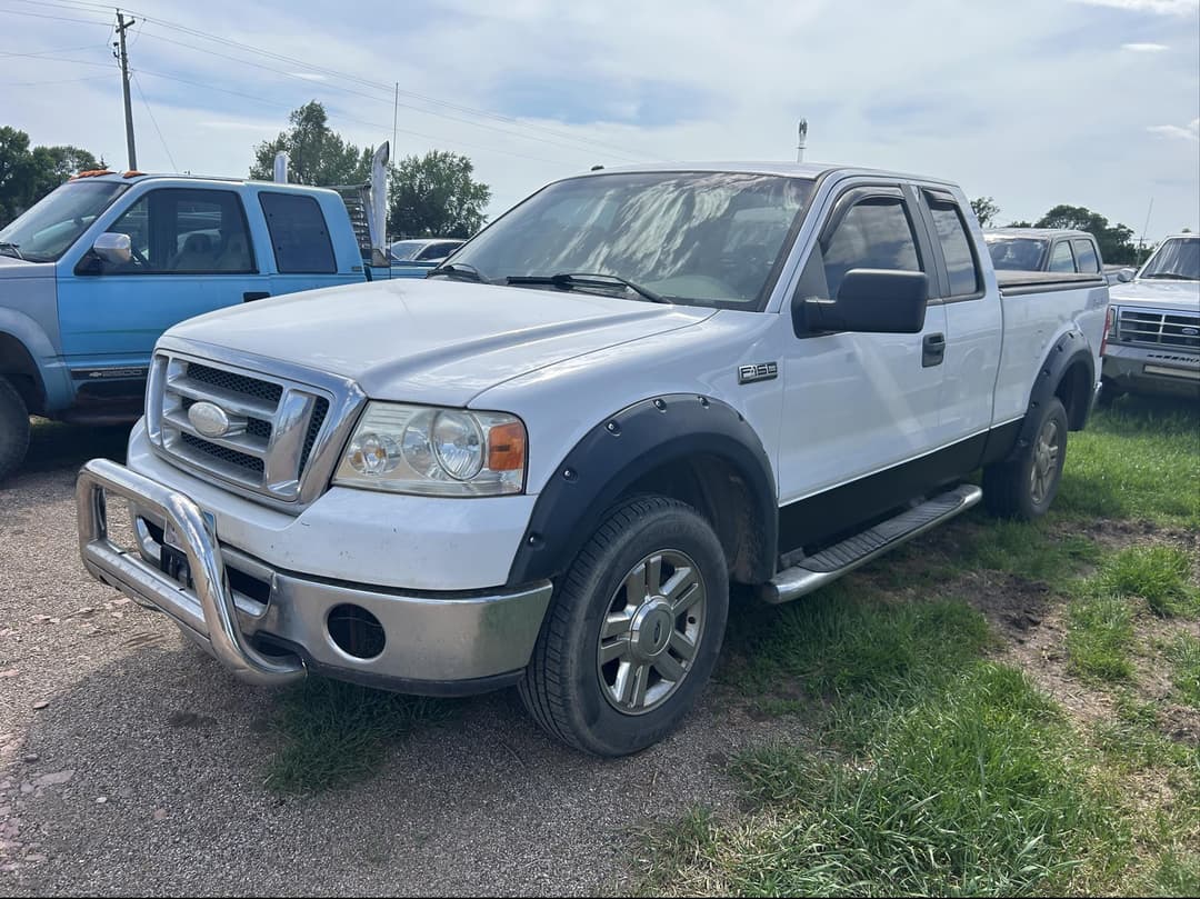 Image of Ford F-150 Primary image