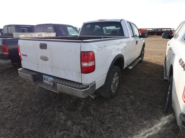 Image of Ford F-150 equipment image 2