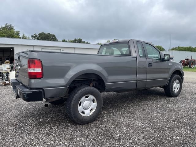 Image of Ford F-150 equipment image 4