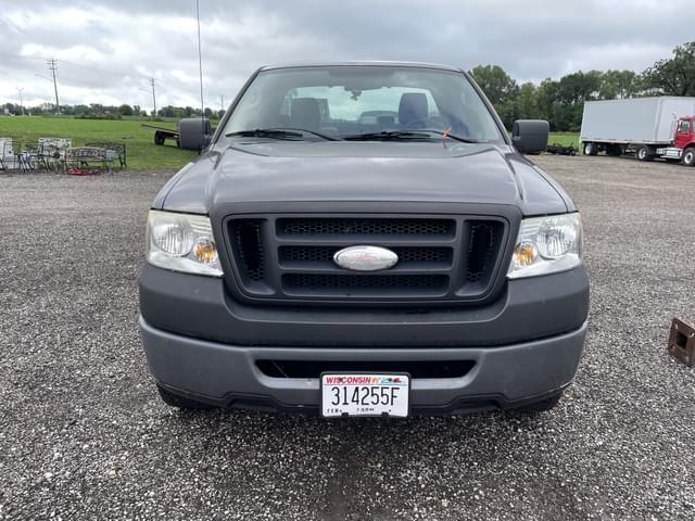 Image of Ford F-150 equipment image 1
