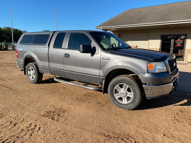 Image of Ford F-150 equipment image 3