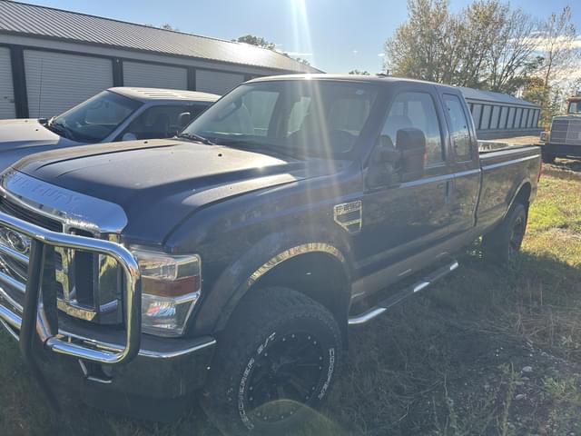 Image of Ford F-250 equipment image 1