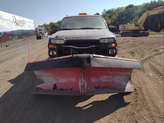 Image of Ford F-250 equipment image 1