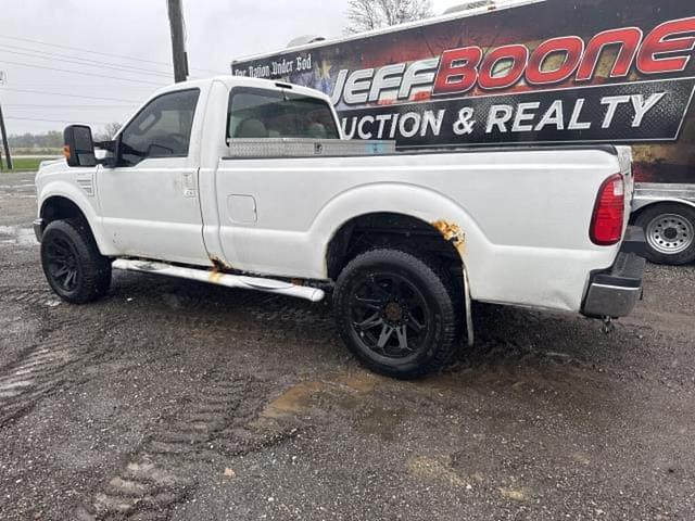 Image of Ford F-250 equipment image 1
